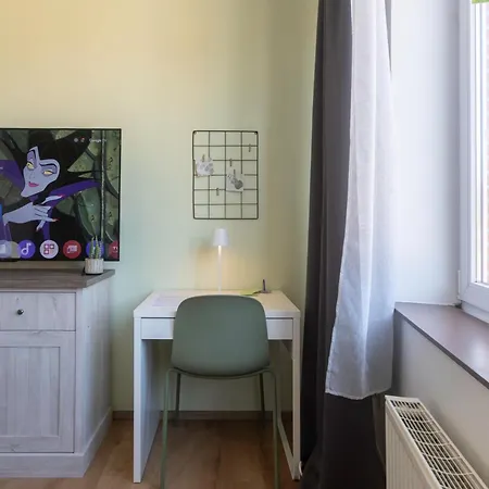 De Luxe Tokyo A Sale De Bain Privee Check In Autonome Cuisine Partagee Pensjonat 3*