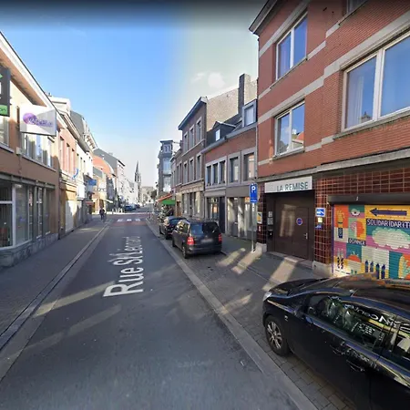 Pensjonat De Luxe Tokyo A Sale De Bain Privee Check In Autonome Cuisine Partagee Liège