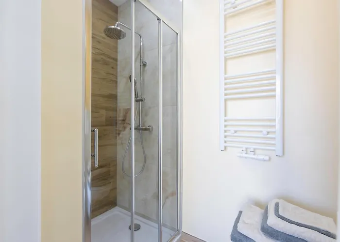 בית הארחה De Luxe Tokyo A Sale De Bain Privee Check In Autonome Cuisine Partagee לייז'