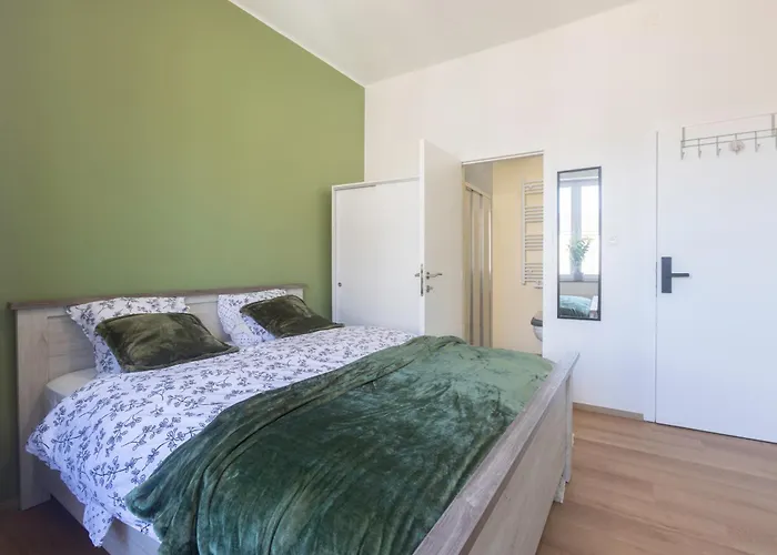De Luxe Tokyo A Sale De Bain Privee Check In Autonome Cuisine Partagee בית הארחה לייז'