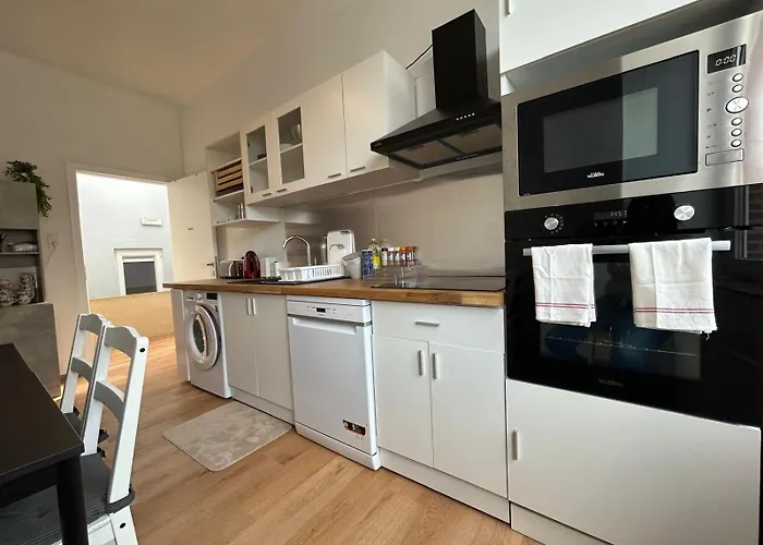 De Luxe Tokyo A Sale De Bain Privee Check In Autonome Cuisine Partagee לייז'